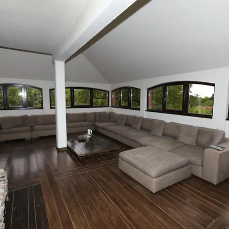 Villa Noiram - Your Dream Getaway In Nature