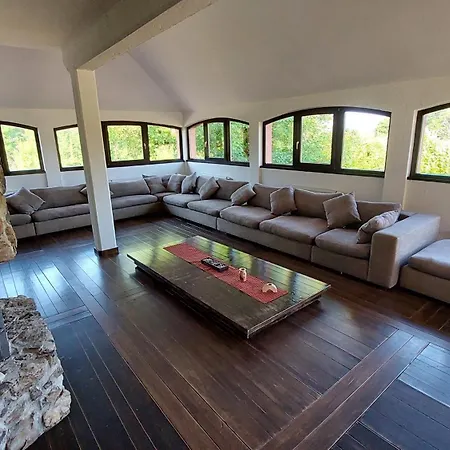 빌라 Noiram - Your Dream Getaway In Nature Senozece