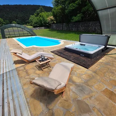 빌라 Noiram - Your Dream Getaway In Nature Senozece